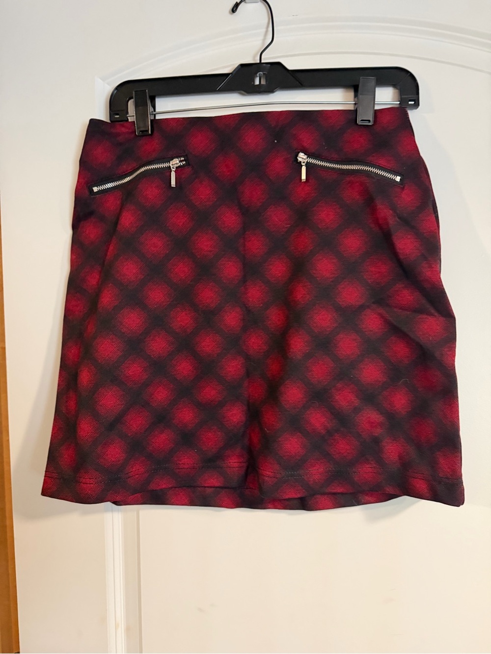 Maurices Red and Black Patterned Mini Skirt with Zip Pockets